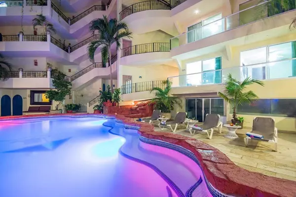 EMILIANO ZAPATA HOTEL VENTA PUERTO VALLARTA JALISCO