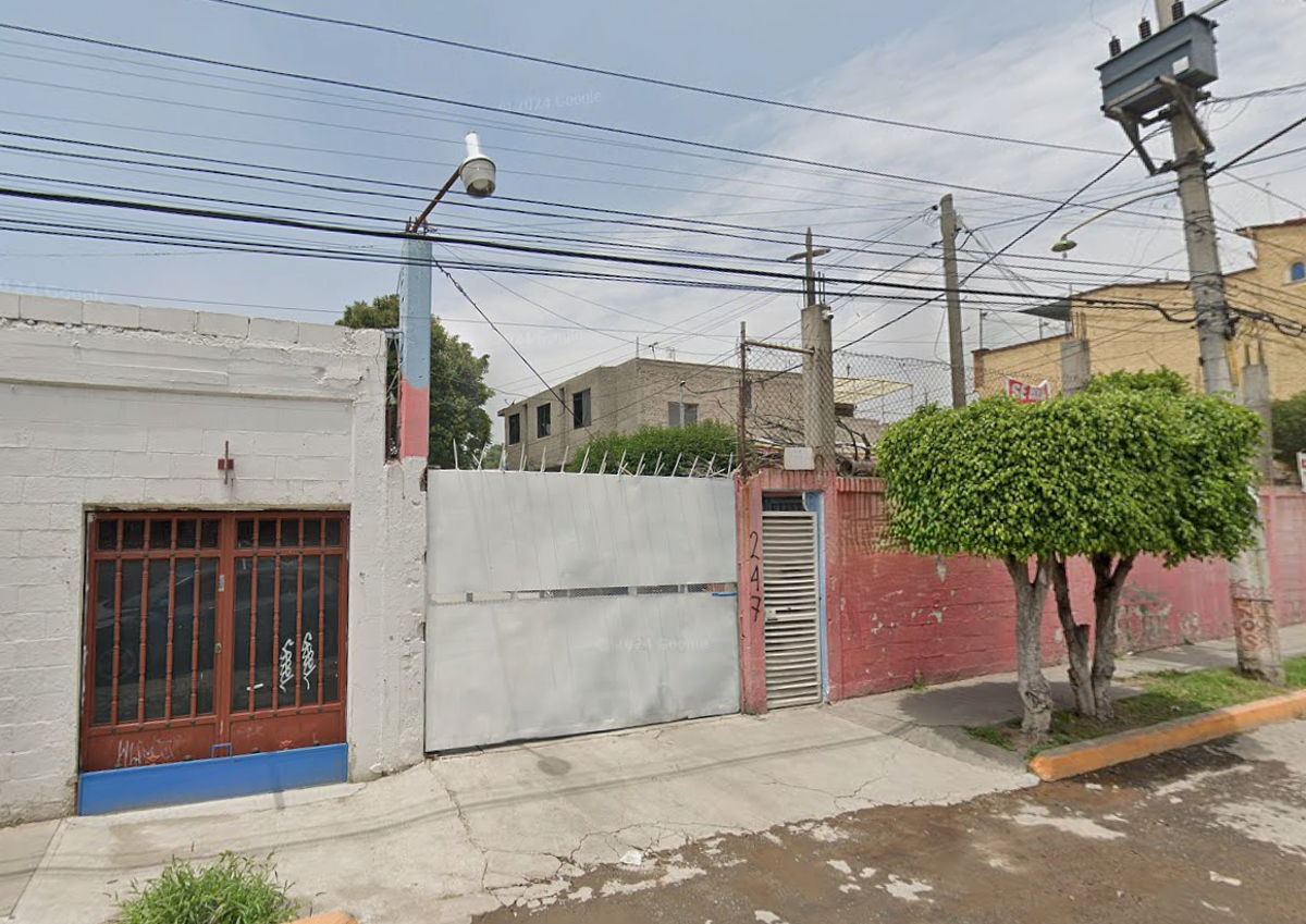 Casa en venta en Santa María Tulpetlac, Ecatepec de Morelos — foto 1 de 9