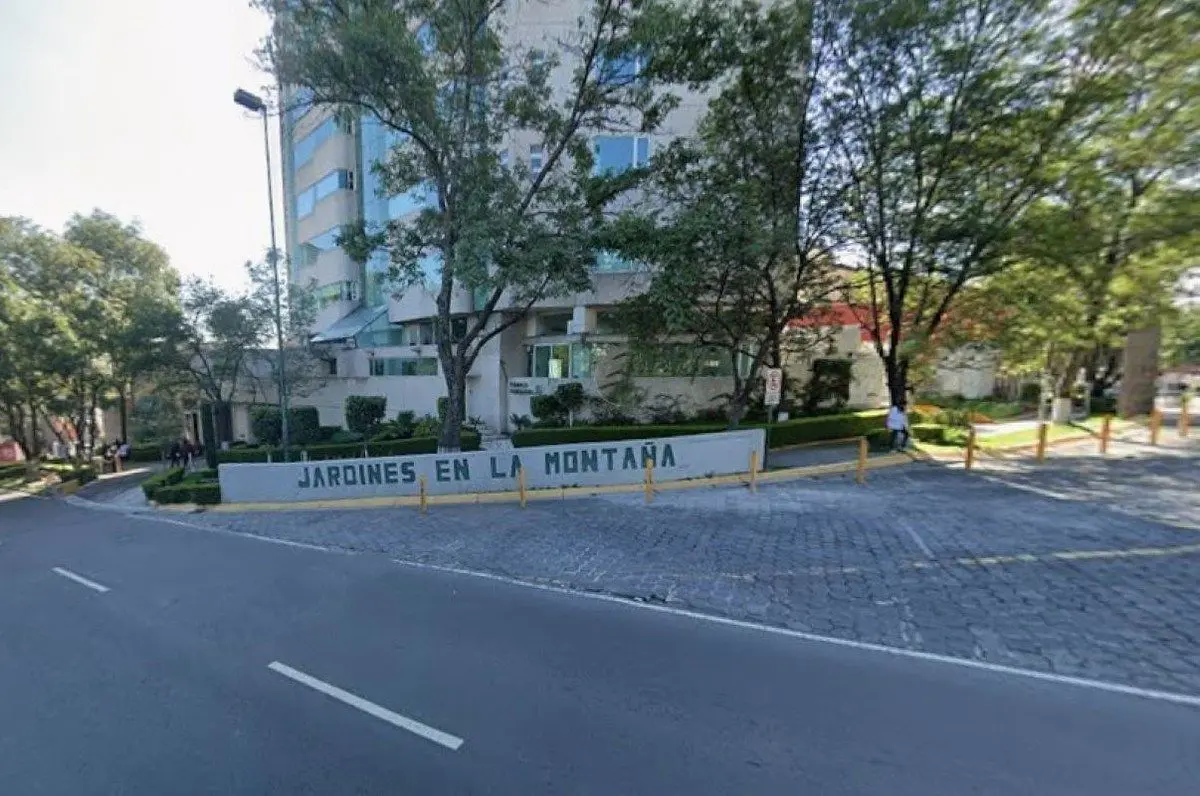 Casa en venta en Jardines En la Montaña, Tlalpan — foto 1 de 10