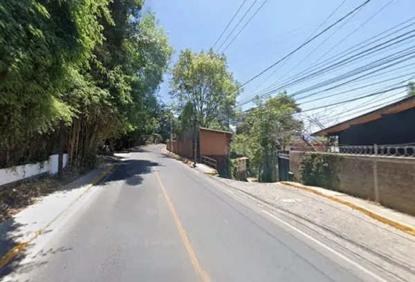 Casa en venta en Santa María Ahuacatlan, Valle de Bravo — foto 2 de 10