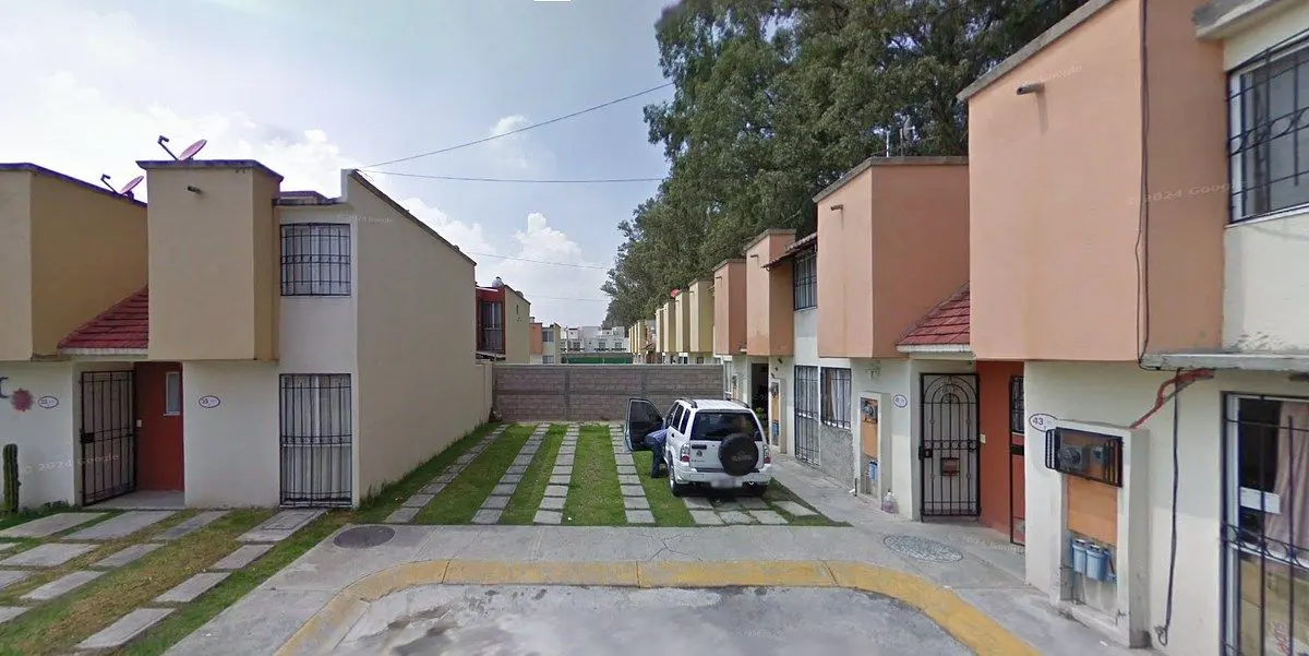 Casa en venta en Paseos de Tultepec II, Tultepec — foto 1 de 10