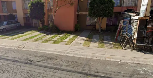 Casa en venta en Los Héroes Tecámac II, Tecámac — foto 2 de 10