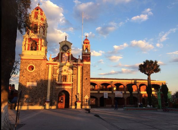 Casa en venta en San Mateo Otzacatipan, Toluca — foto 2 de 11
