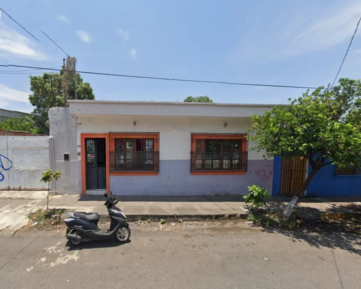 Casa en venta en Fatima, Colima — foto 1 de 12