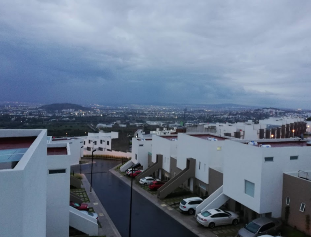 Casa en venta en Punta Esmeralda, Corregidora — foto 1 de 12