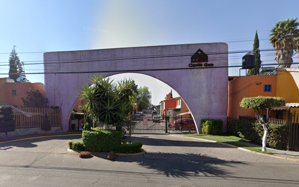 Casa en venta en Hacienda las Palmas I y II, Ixtapaluca — foto 2 de 12