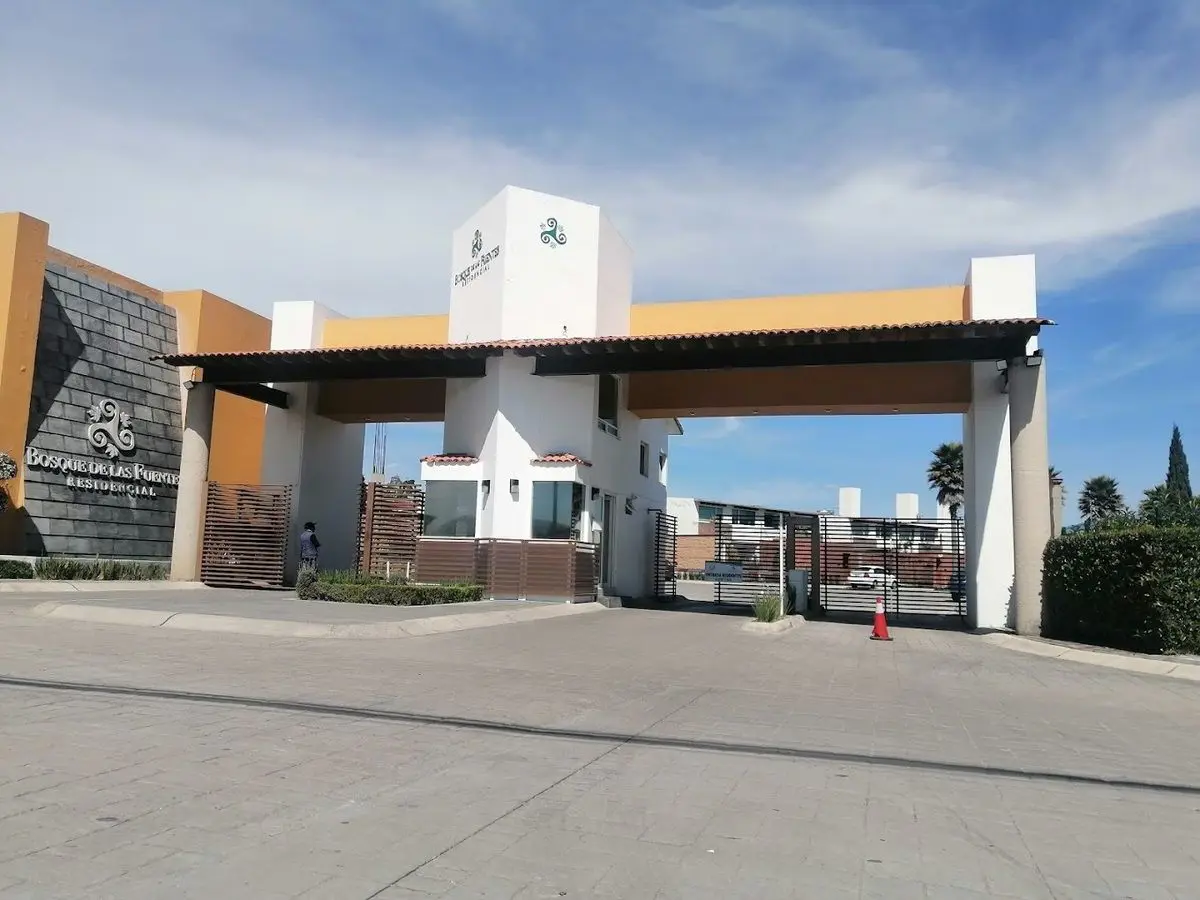 Casa en venta en Bosque de las Fuentes Residencial, Calimaya — foto 1 de 9
