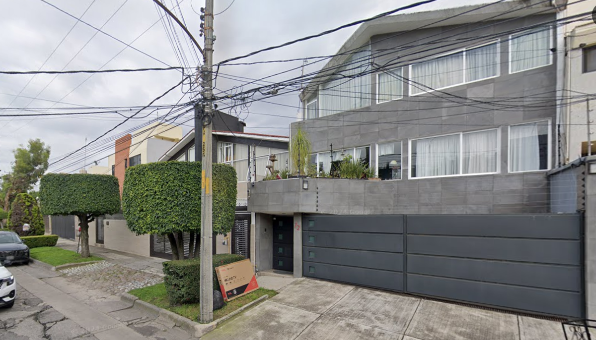 Casa en venta en Ciudad Satelite, Naucalpan de Juárez — foto 1 de 5