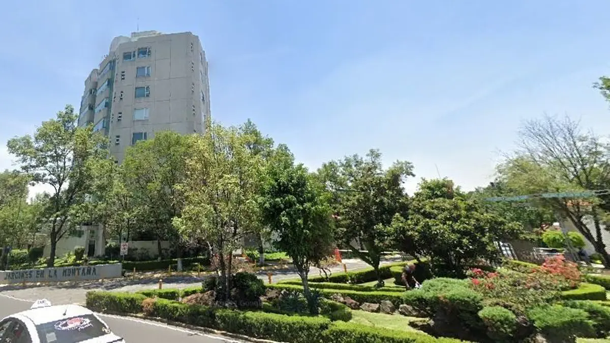 Casa en venta en Jardines En la Montaña, Tlalpan — foto 1 de 5