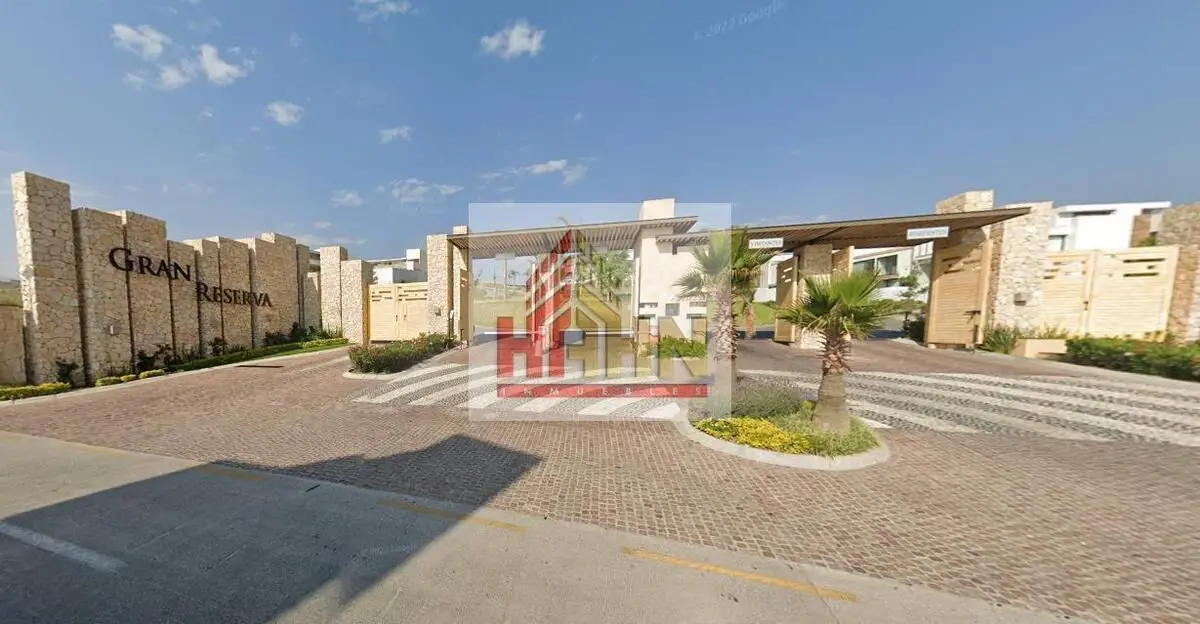 Terreno en venta en Lomas de Angelópolis III, San Andrés Cholula — foto 1 de 2