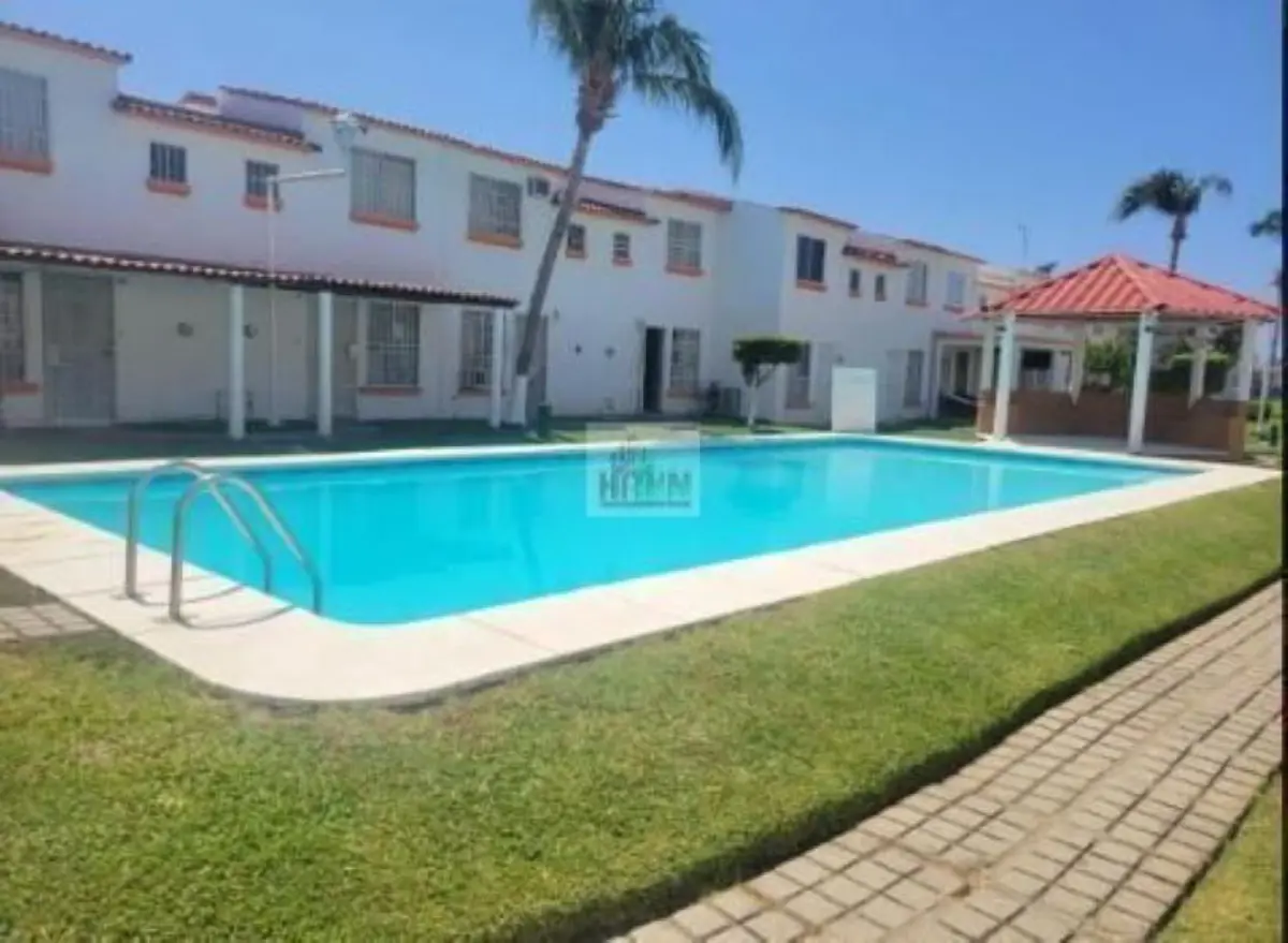 Casa en venta en Llano Largo, Acapulco de Juárez — foto 1 de 12