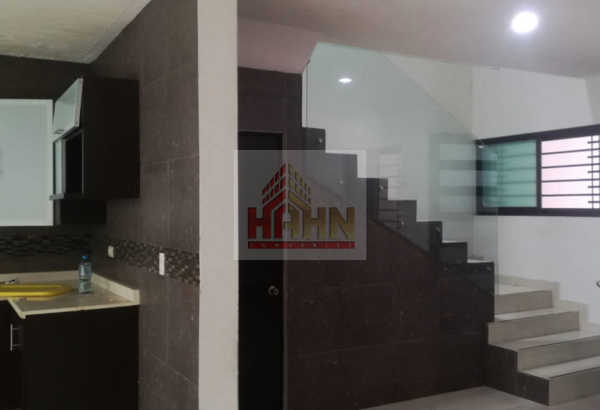 Casa en venta en Los Castillos, Irapuato — foto 2 de 5