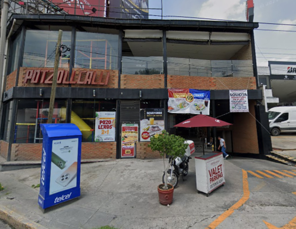 Satélite, Venta terreno comercial con local, Naucalpan, Edo Mex.