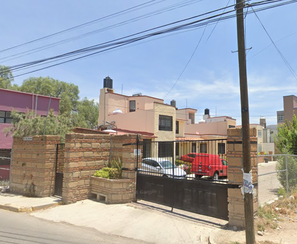Casa en venta en Villas del Álamo, Mineral de la Reforma — foto 2 de 2