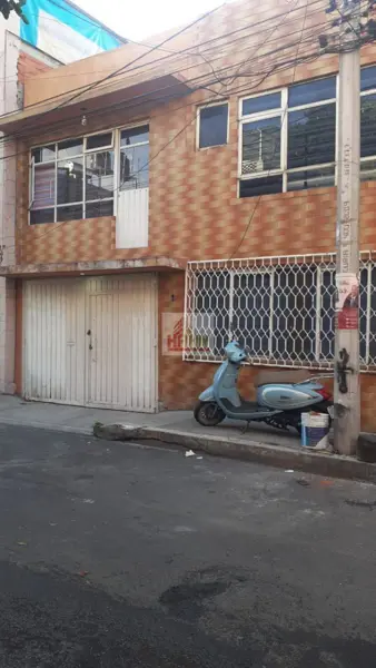 Casa en venta en Gabriel Ramos Millan, Iztacalco — foto 3 de 10