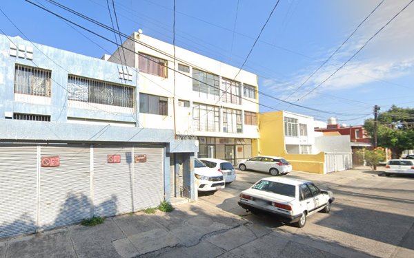 Casa en venta en El Retiro, Guadalajara — foto 2 de 4