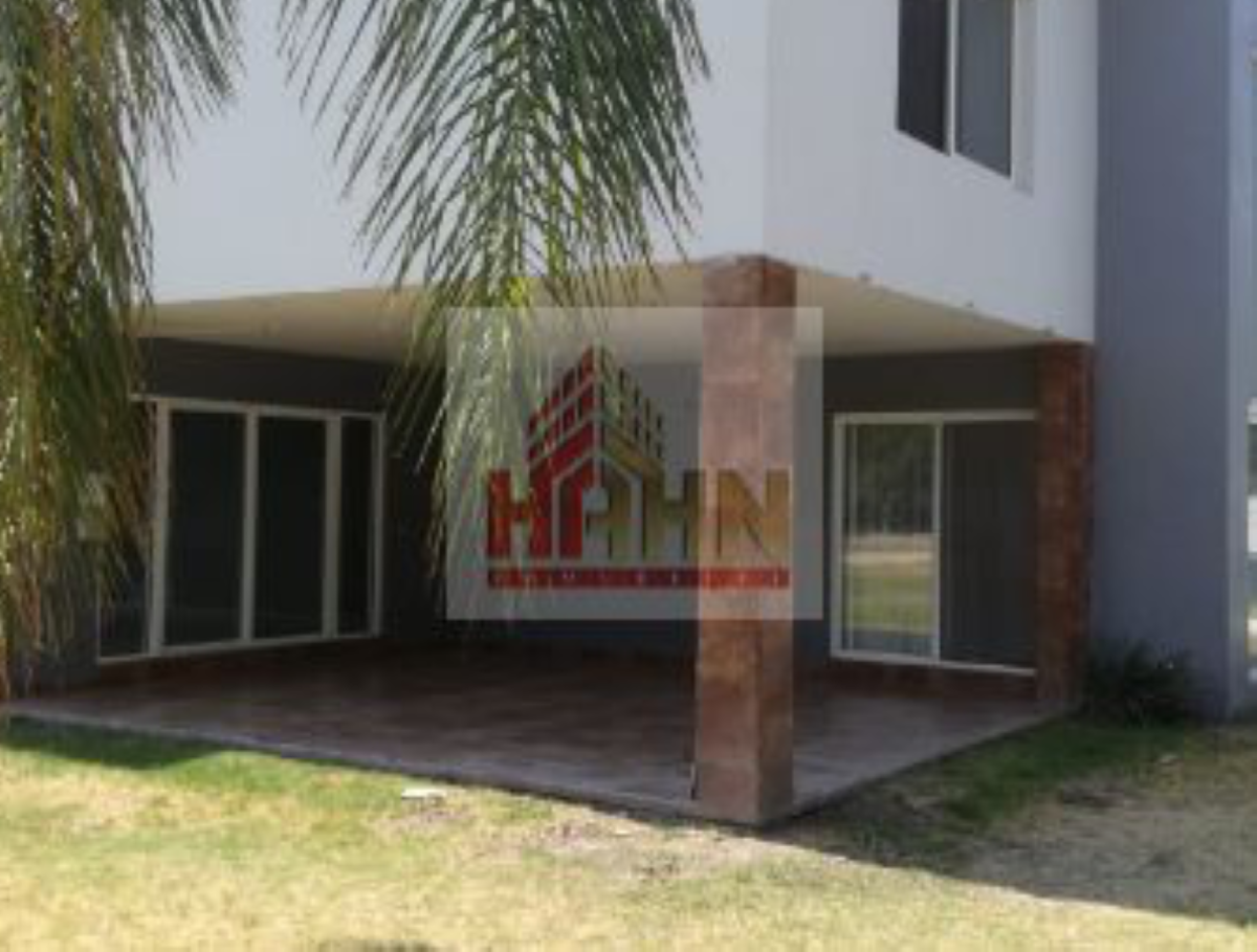 Casa en venta en Álamo Country Club, Celaya — foto 1 de 10