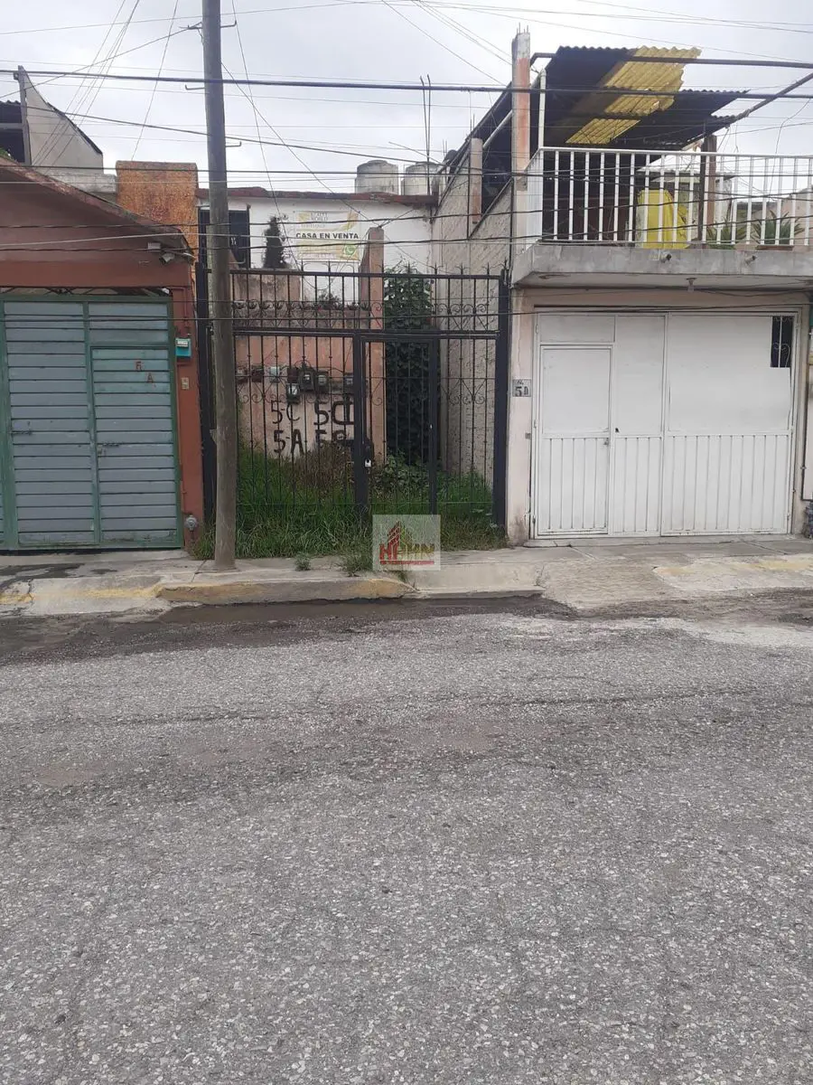 Casa en venta en Fuentes del Valle, Tultitlán — foto 1 de 11