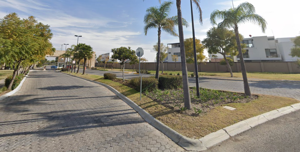 Casa en venta en Santa Clara Ocoyucan, Ocoyucan — foto 1 de 4