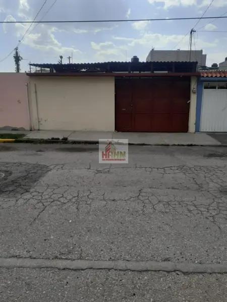 Casa en venta en Villa de las Flores 1a Sección (Unidad Coacalco), Coacalco de Berriozábal — foto 2 de 3