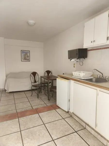 Edificio en venta en Francisco Lozornio, León — foto 3 de 13