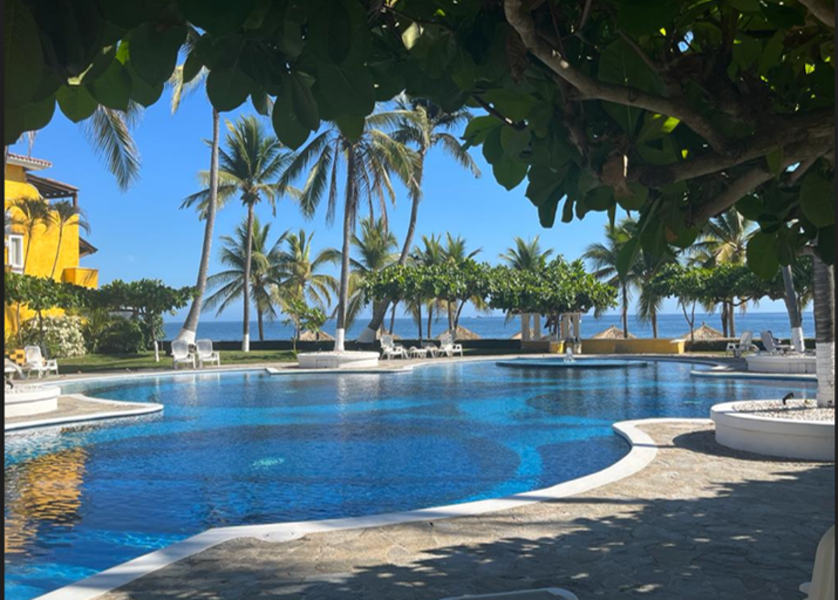 Quinta en venta en Marina Ixtapa, Zihuatanejo de Azueta — foto 1 de 8