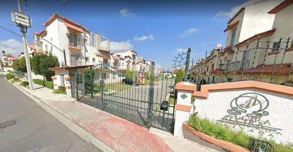 Casa en venta en Villa del Real, Tecámac — foto 2 de 3