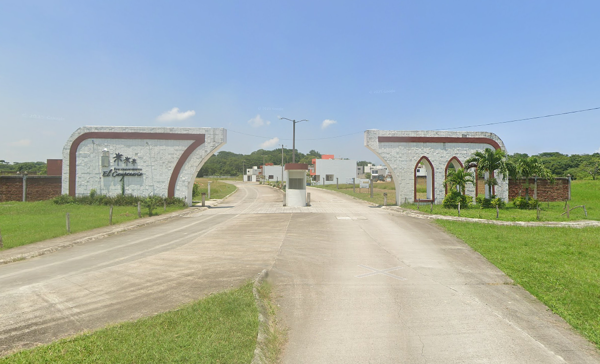 Casa en venta en Rafael Hernandez Ochoa, Tuxpan — foto 2 de 3