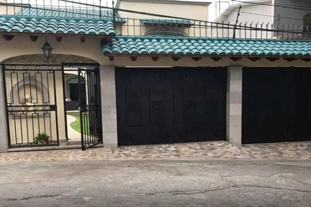 Casa en venta en Lomas de Vista Hermosa, Cuernavaca