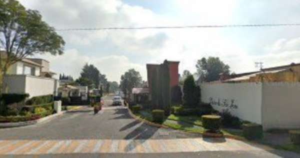 Casa en venta en La Asuncion, Metepec — foto 2 de 12