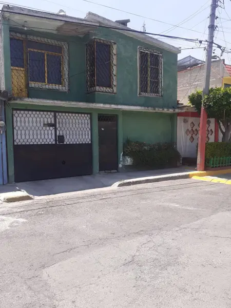 Casa en venta en Jardines de Morelos Sección Flores, Ecatepec de Morelos — foto 2 de 3