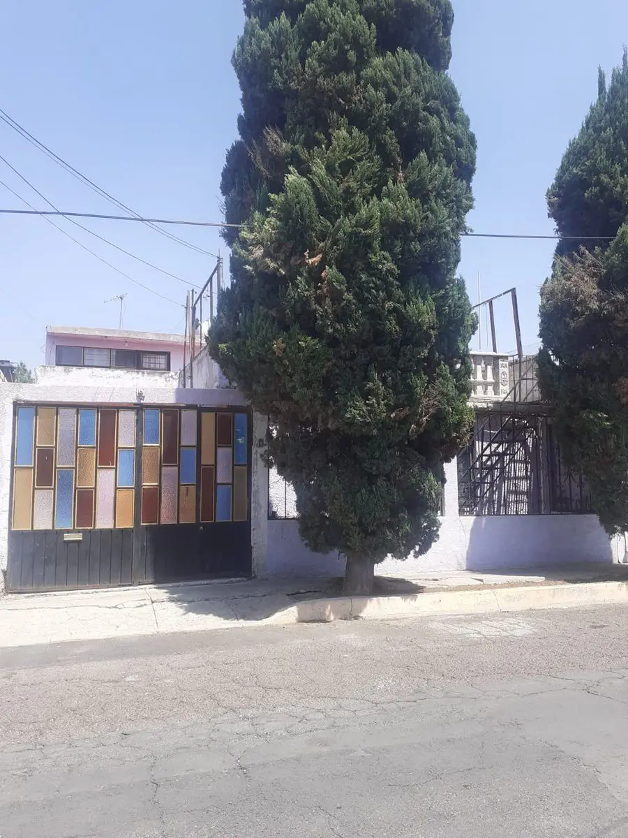 Casa en venta en Jardines de Morelos Sección Fuentes, Ecatepec de Morelos — foto 1 de 4