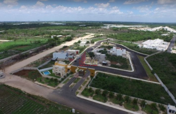 Casa en venta en Conkal, Conkal — foto 2 de 12