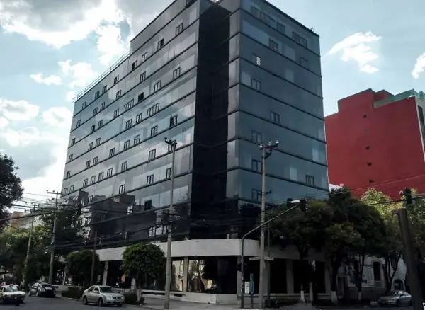 Edificio en renta en Cuauhtemoc, Cuauhtémoc — foto 2 de 7