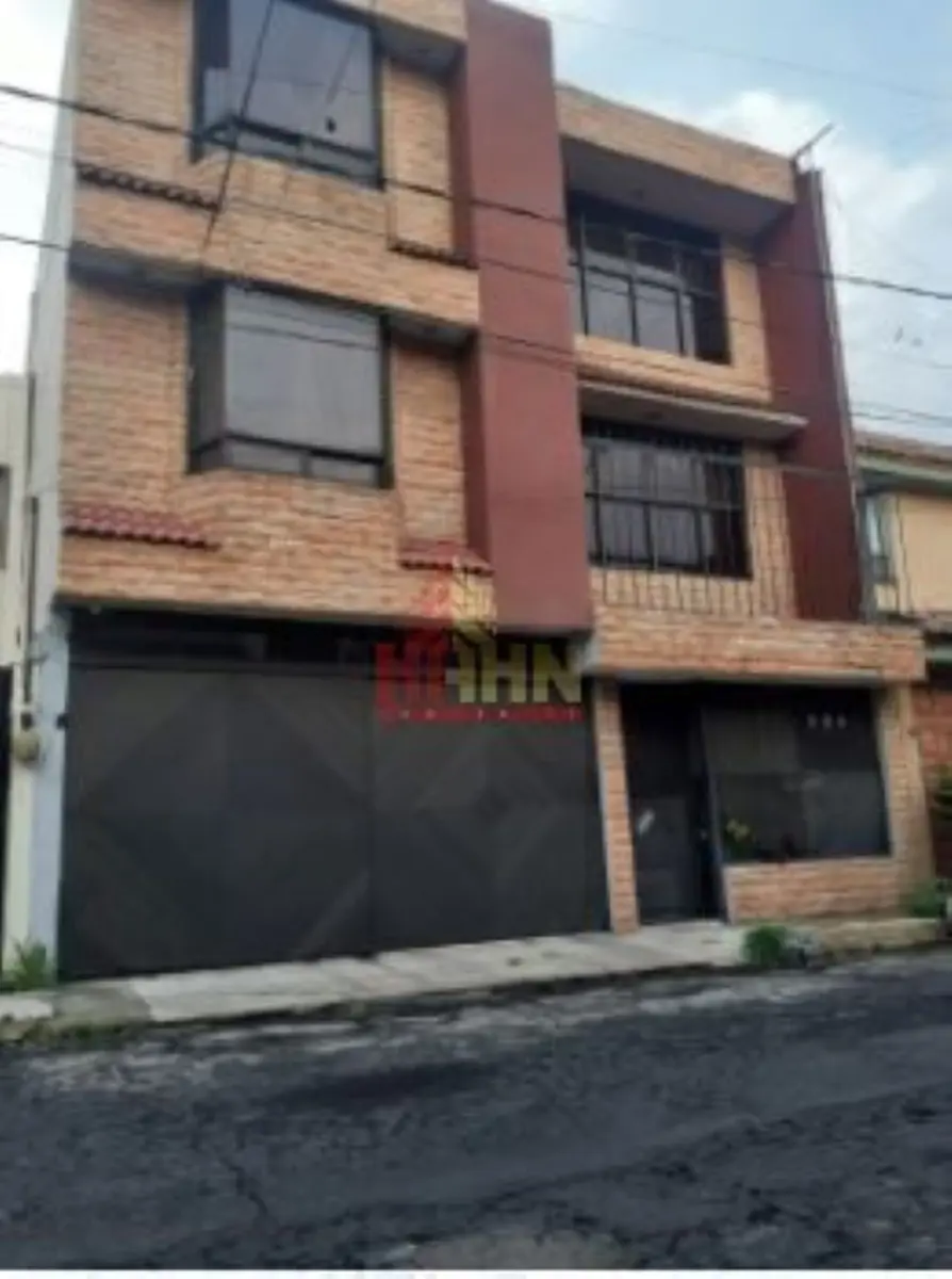 Casa en venta en Paseos de Churubusco, Iztapalapa — foto 1 de 12