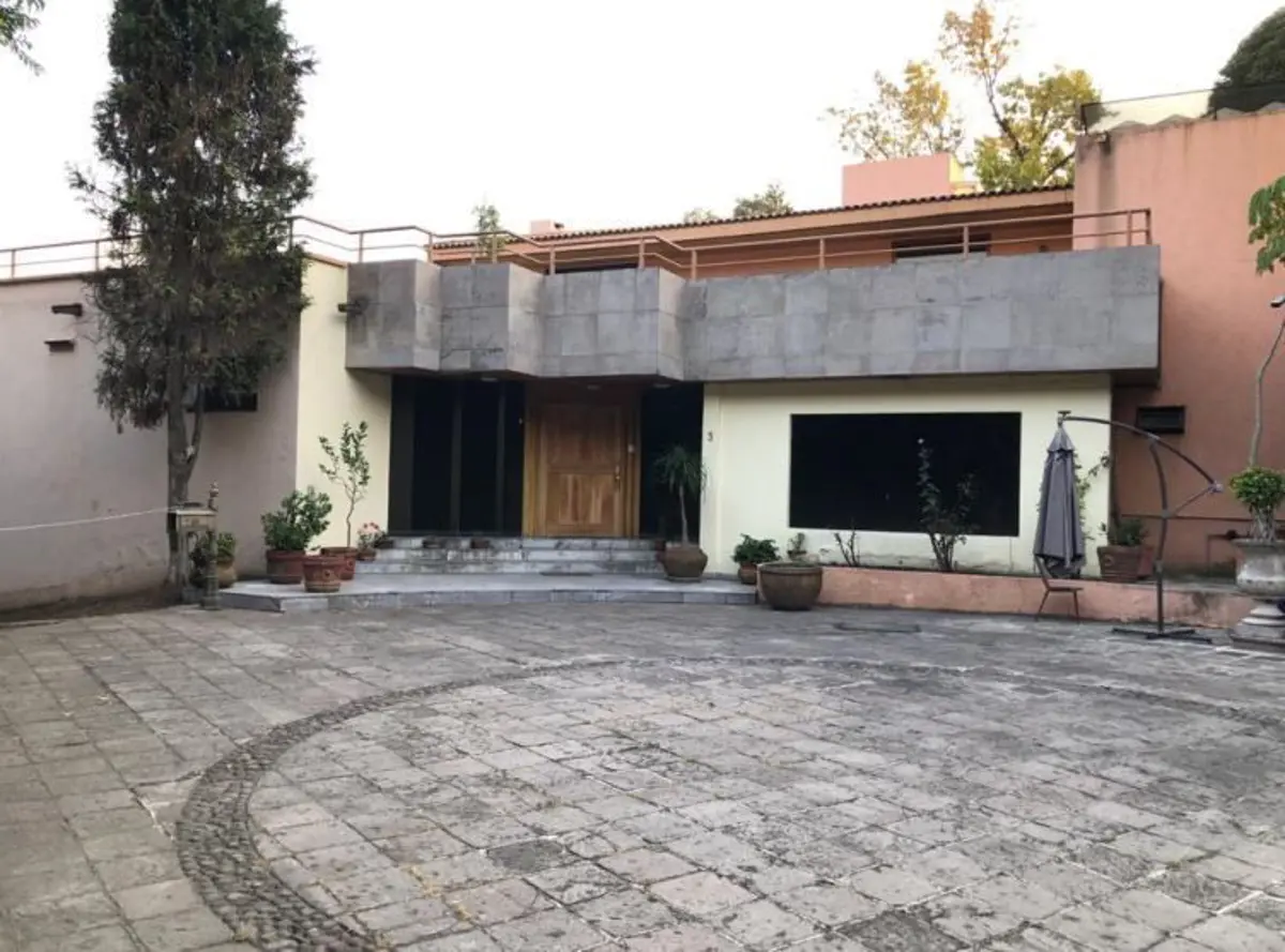 Casa en venta en Lomas Hipodromo, Naucalpan de Juárez — foto 1 de 33
