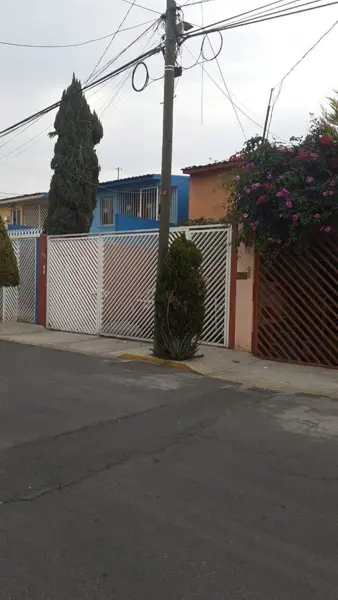 Casa en venta en Miguel Hidalgo, Tláhuac — foto 2 de 3