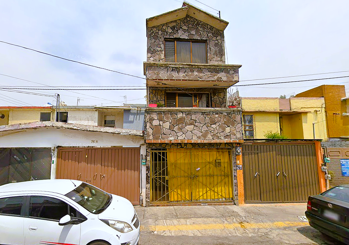 Casa en venta en Fuentes del Valle, Tultitlán — foto 1 de 10