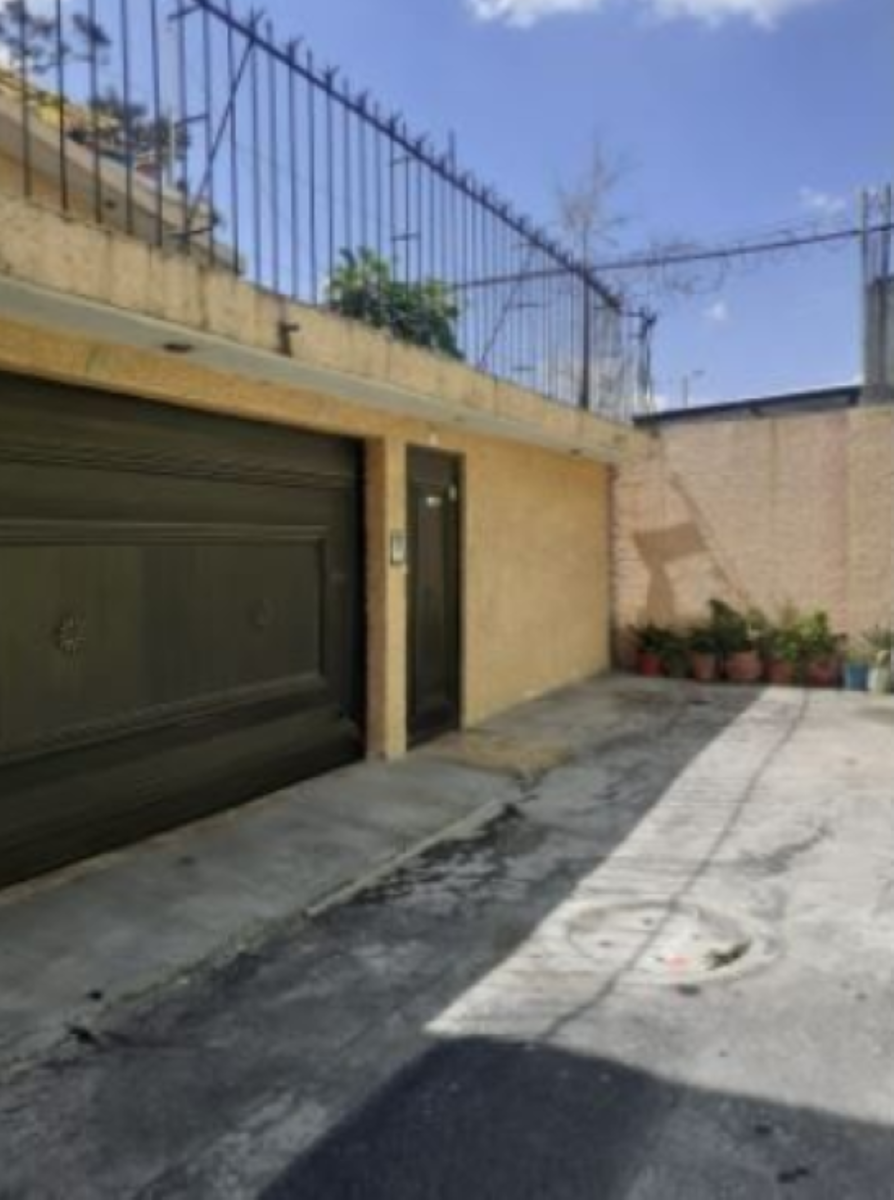 Casa en venta en Lomas de San Lorenzo, Iztapalapa — foto 1 de 4