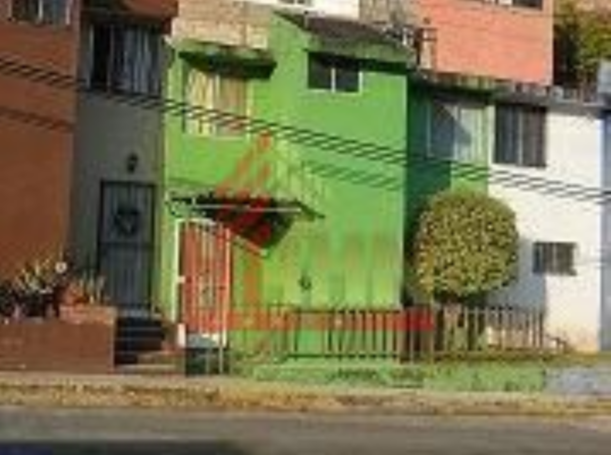 Casa en venta en Jardines de Xochitepec, Xochitepec — foto 1 de 12