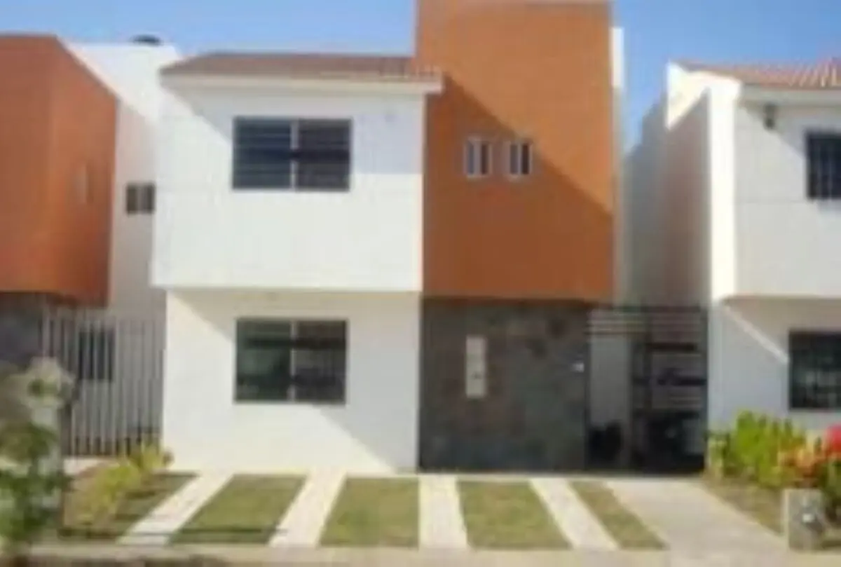 Casa en venta en Ixtapa Zihuatanejo, Zihuatanejo de Azueta — foto 1 de 10