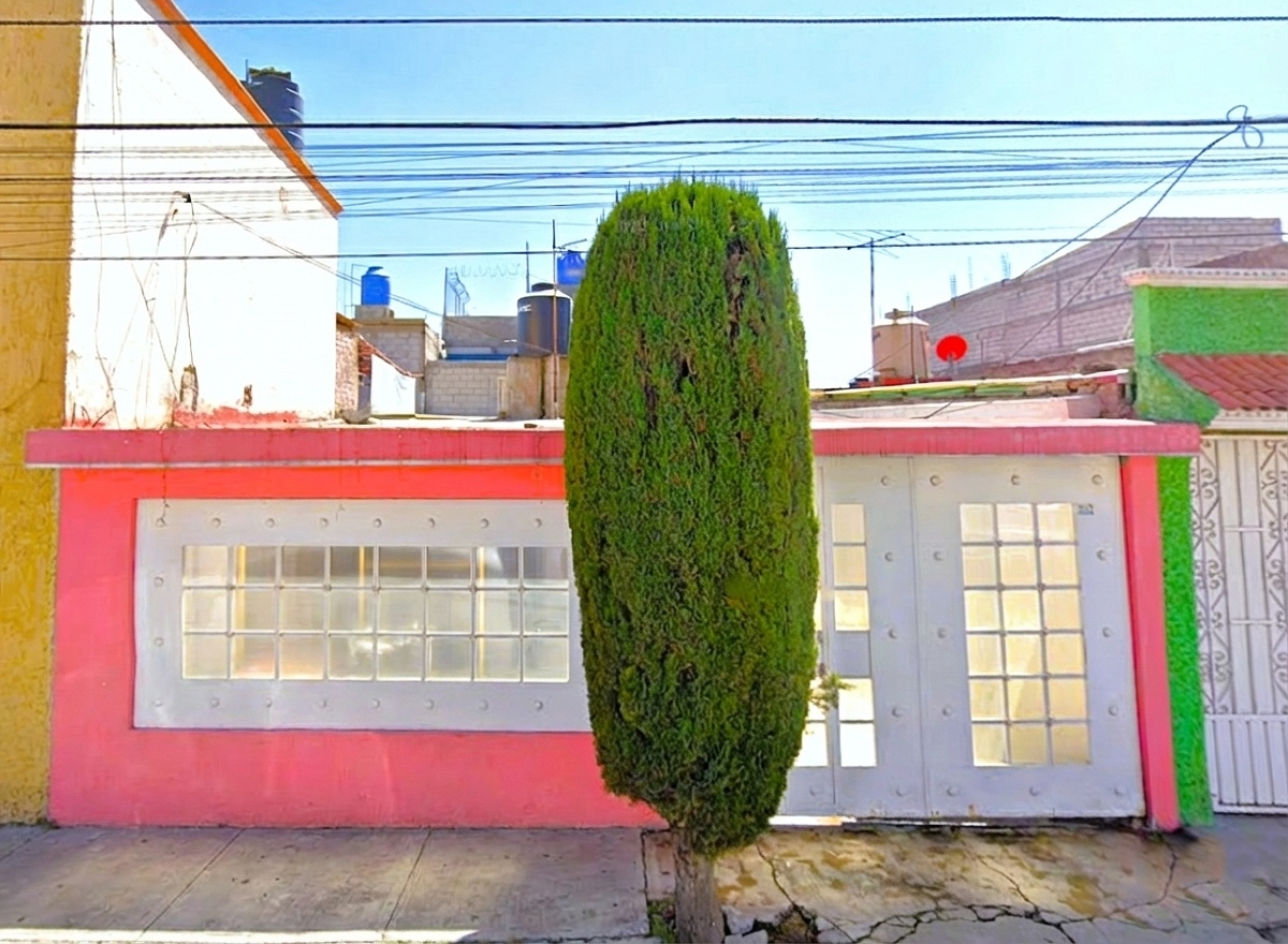 Casa en venta en Ciudad Azteca Sección Oriente, Ecatepec de Morelos — foto 1 de 10