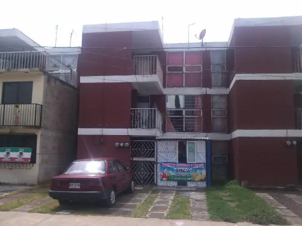 Casa en venta en Bosques del Valle 1a Sección, Coacalco de Berriozábal — foto 2 de 2