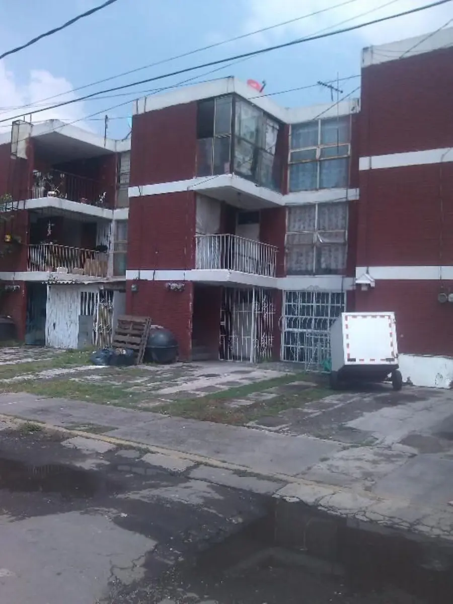 Casa en venta en Bosques del Valle 1a Sección, Coacalco de Berriozábal — foto 1 de 12