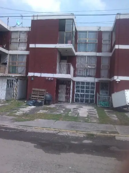 Casa en venta en Bosques del Valle 1a Sección, Coacalco de Berriozábal — foto 2 de 12
