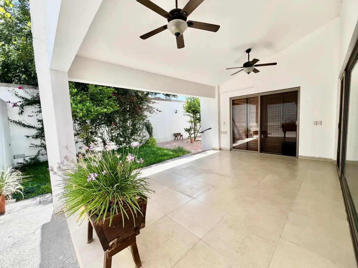 CASA DE UNA PLANTA TROJE STA ELODIA CASA DE UNA PLANTA TROJE STA ELODIA
