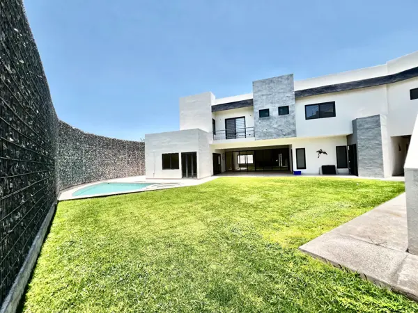 Casa en venta en La Rúa Residencial, Torreón — foto 2 de 28