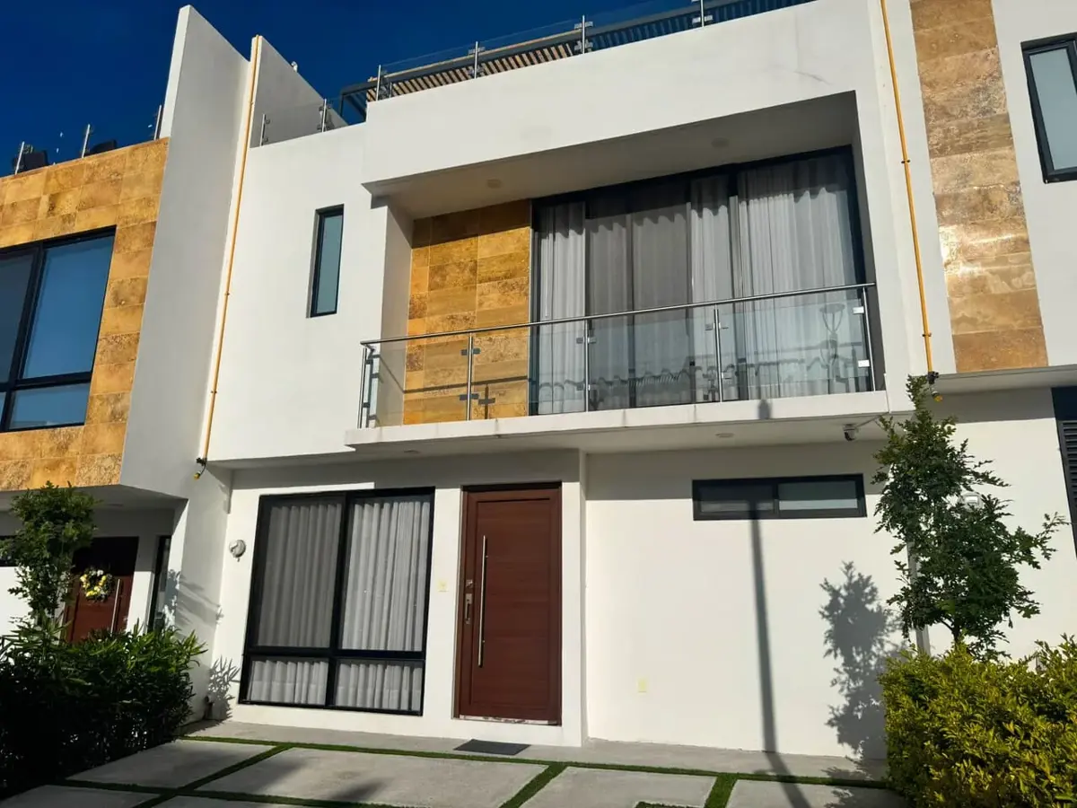 Casa en renta en Zibatá, El Marqués — foto 1 de 56