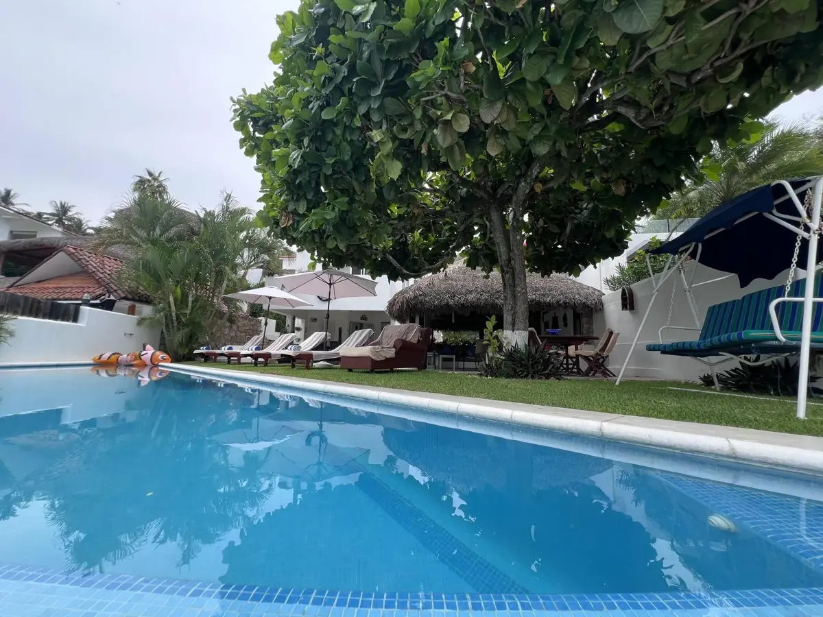 Casa en venta en Tequesquitengo, Jojutla — foto 1 de 31