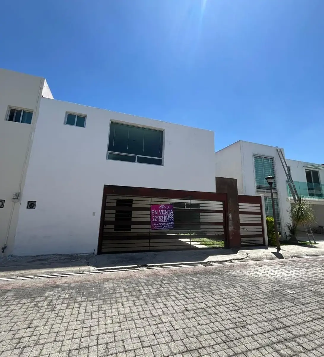 Casa en venta en Emiliano Zapata, San Andrés Cholula — foto 1 de 16